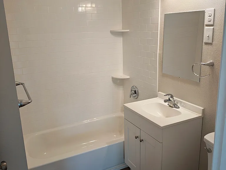 722 Pennystone Ave — Photo 8