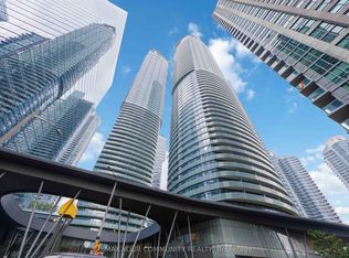 12 York St S #5102, Toronto, ON M5J0A9