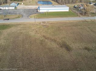 1055 Wadhams Rd, Smiths Creek, MI 48074