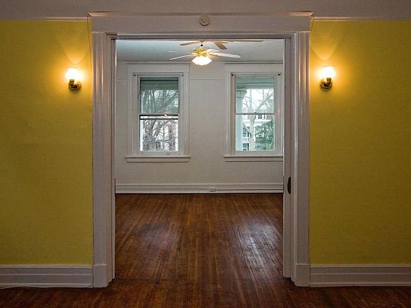 5th image of 2906 Monument Ave APT 9