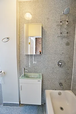 Rented by Best Apartments North Inc | media 8