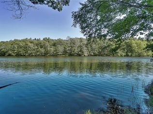 25 Gould Lake Rd, Bloomingburg, NY 12721