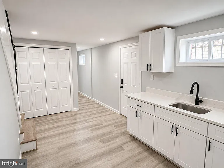 2913 Fairlawn St — Photo 19
