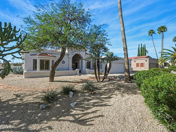 3rd image of 19113 E VIA ESQUINA Way