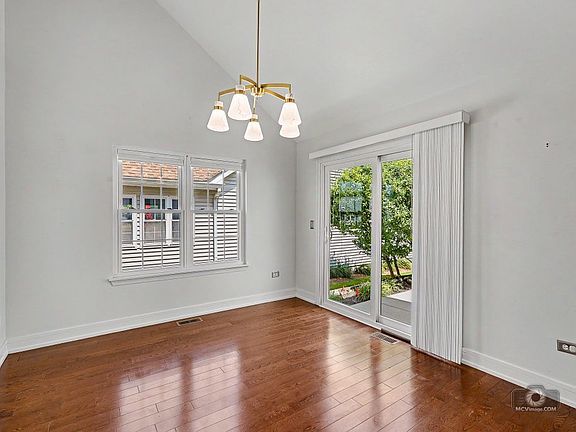 5th image of 20952 W Olive St