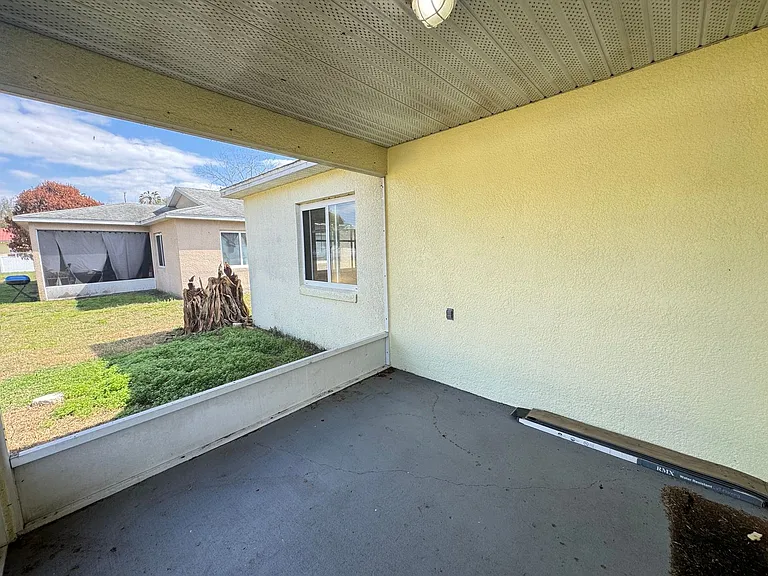 817 Eastern Ave — Photo 36