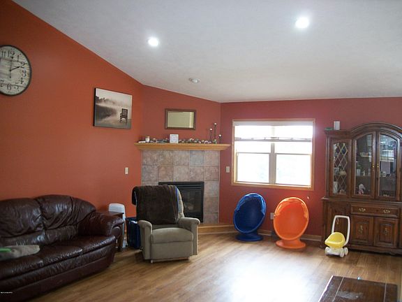 3rd image of 4340 Saturn Dr
