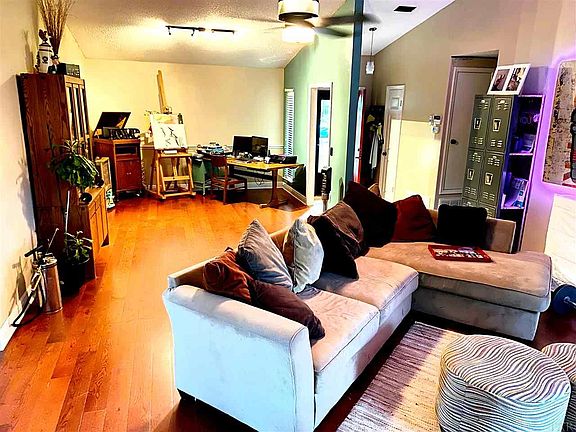 2nd image of 1163 Sanibel Ln