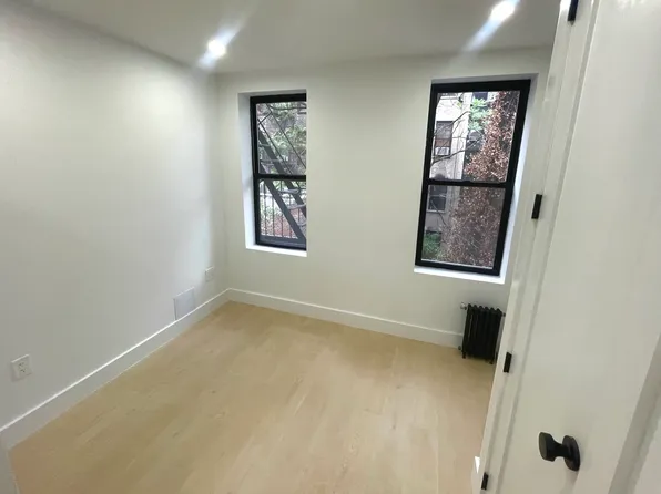 413 East 9th Street image 7 of 8