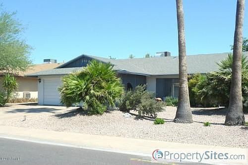 1st image of 1513 E Fremont Dr