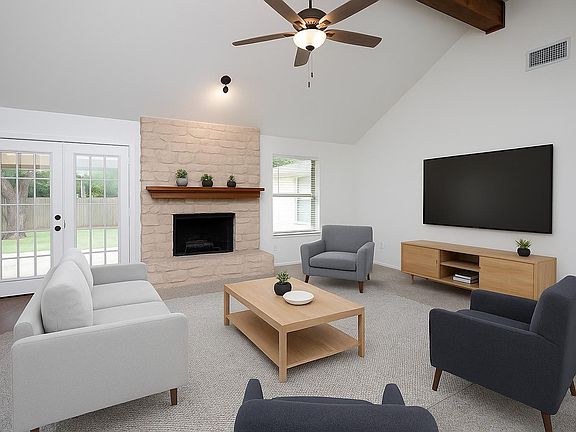 4th image of 910 Garden View Dr