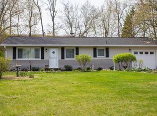 18140 Chipstead Dr, South Bend, IN 46637