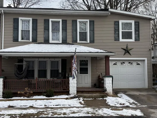 49 Broad St, Montgomery, PA 17752