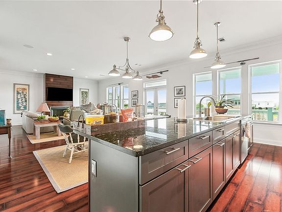 4th image of 2529 Bench Blvd #1