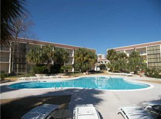 2046 Beach Blvd, Biloxi, MS 39531