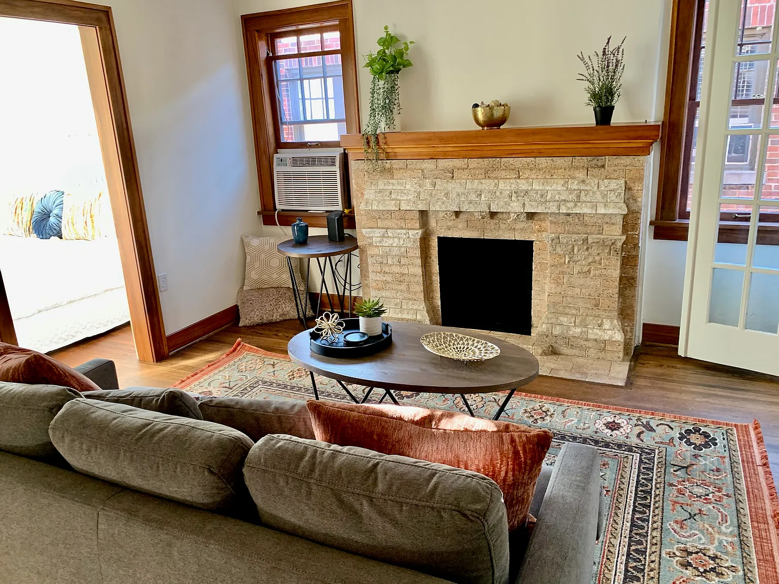 1 bed, 750 sqft, $1,075 — Photo 3