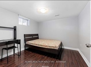 133 Earlton Rd #BASEMENT, Toronto, ON M1T2R8