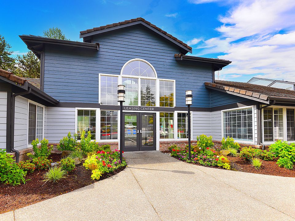 Heronfield Apartments 11105 NE 123rd Ln Kirkland WA Zillow