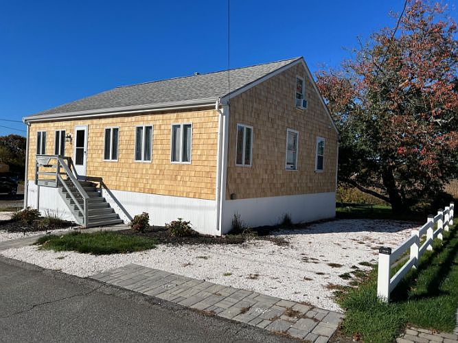 1st image of 113 Silver Beach Ave
