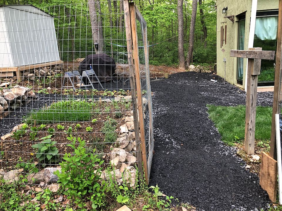 2nd image of 68 Mine Mountain Ln