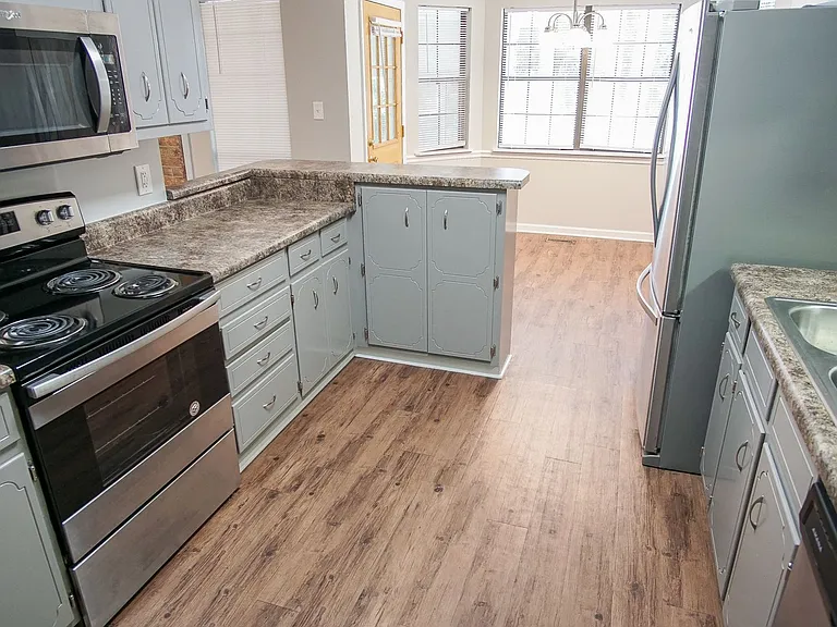 344 Stagecoach Way — Photo 3
