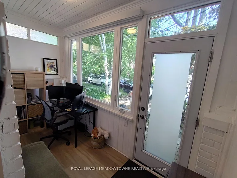 25 Copeland Ave — Photo 5