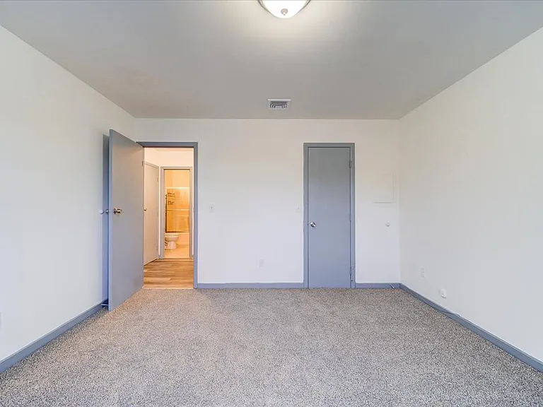 214 West Rd #13 — Photo 20