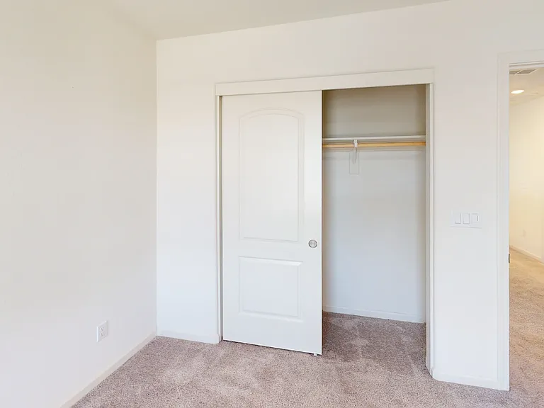 4151 Flint Ave — Photo 8