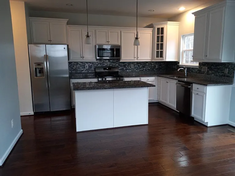 600 Golden Pear Ln — Photo 9