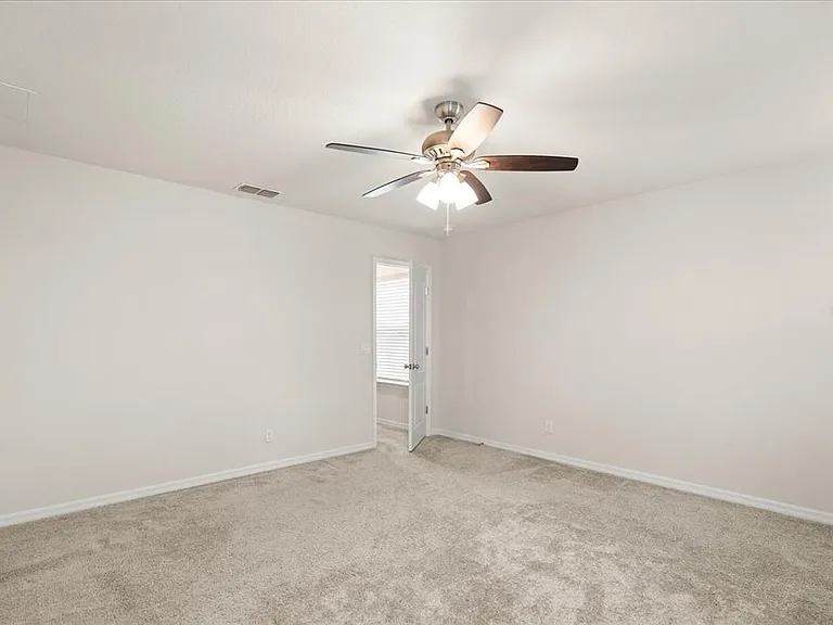 5192 Chickadee St — Photo 19