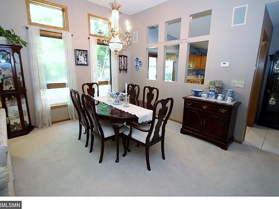 4th image of 1020 Wildwood Cir