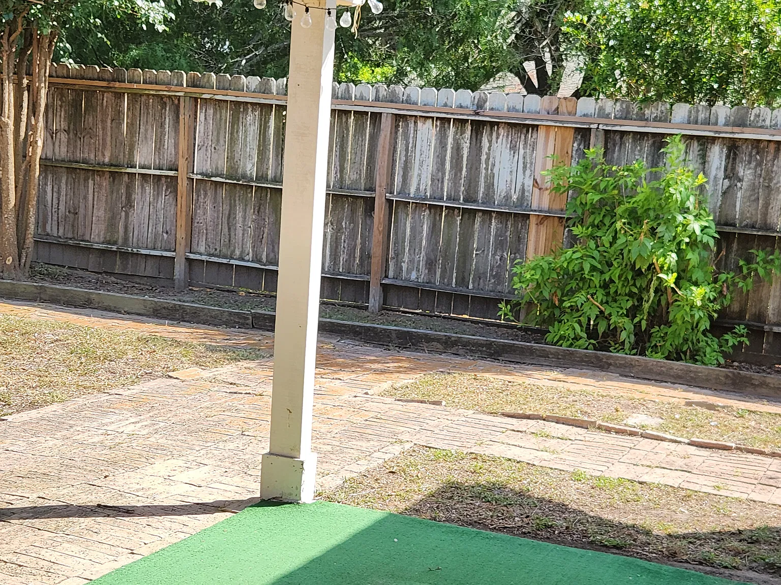 3 bed, 1832 sqft, $2,000 — Photo 4