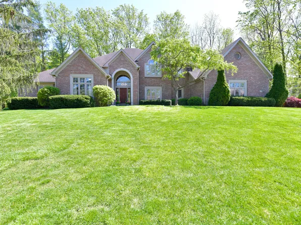 11363 Woods Bay Ln, Indianapolis, IN 46236