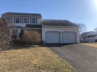 69 Wynantskill Way, Troy, NY 12180