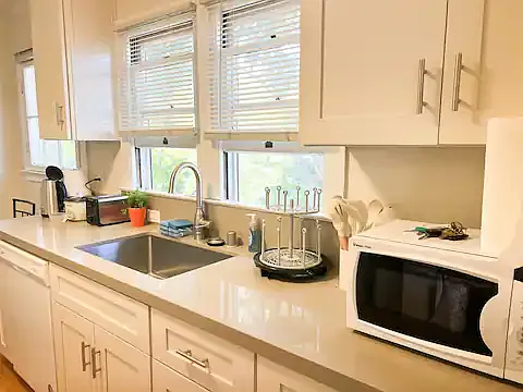 543 Hope St #3 — Photo 8