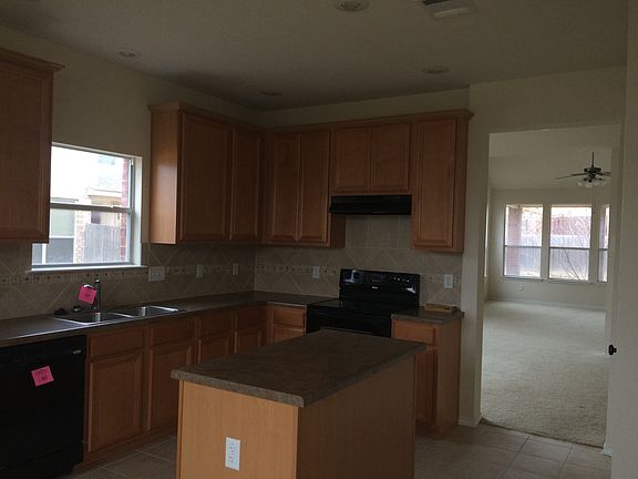 3rd image of 6719 Aquamarine Dr