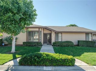 2914 Hyde Park Cir, Riverside, CA 92506