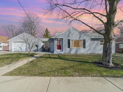 1211 Wellington St, Bay City, MI, 48706
