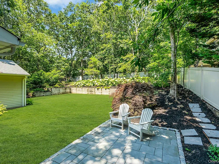 2705 W Creek Ave — Photo 26