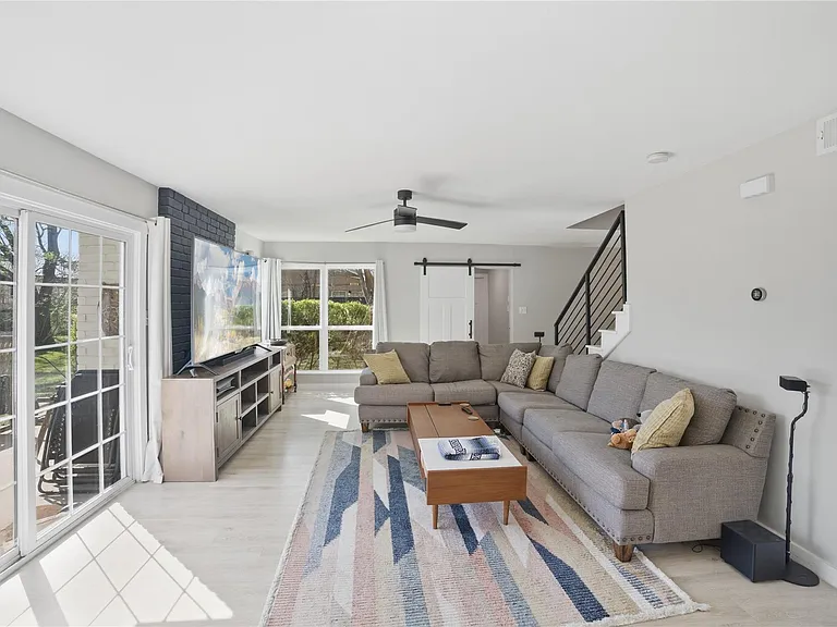 1315 Quail Park Dr — Photo 6