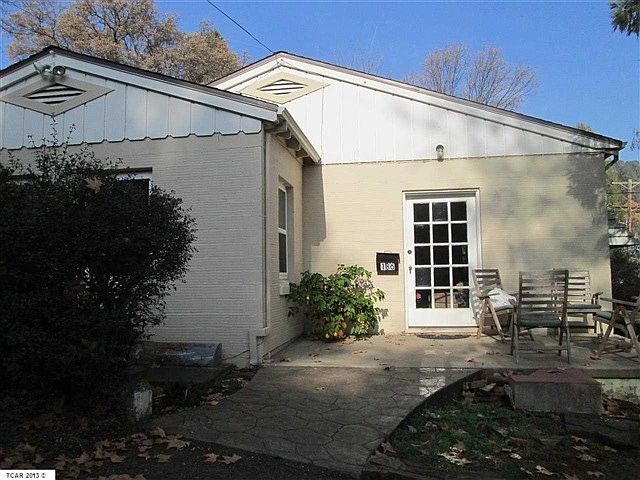 1st image of 186 Hillcrest Dr