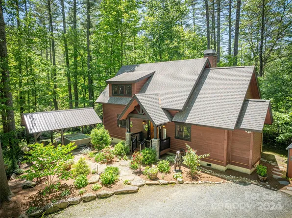 92 Logan Creek Trl, Sapphire, NC 28774