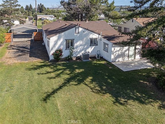 3rd image of 1043 Thermalito Ave