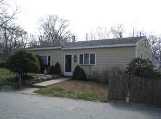 140 Gough Ave, Coventry, RI 02816