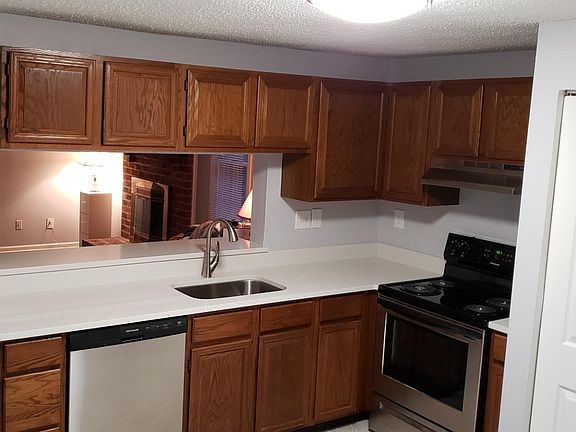 2nd image of 9499 Tracey Lynne Cir