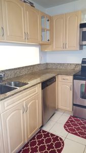3396 Foxcroft Rd APT 208, Hollywood, FL, 33025
