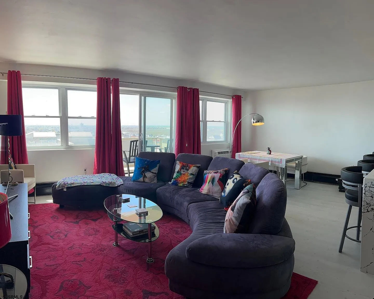 2 bed, 2.0 bath, 1021 sqft, $5,000 — Photo 4