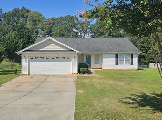 203 Turkey Trot Rd, Williamston, SC 29697