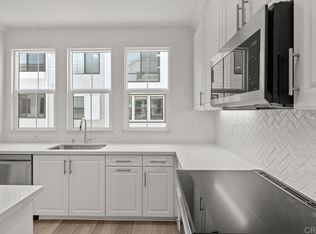 2508 Chamomile Ln, Carlsbad, CA 92008