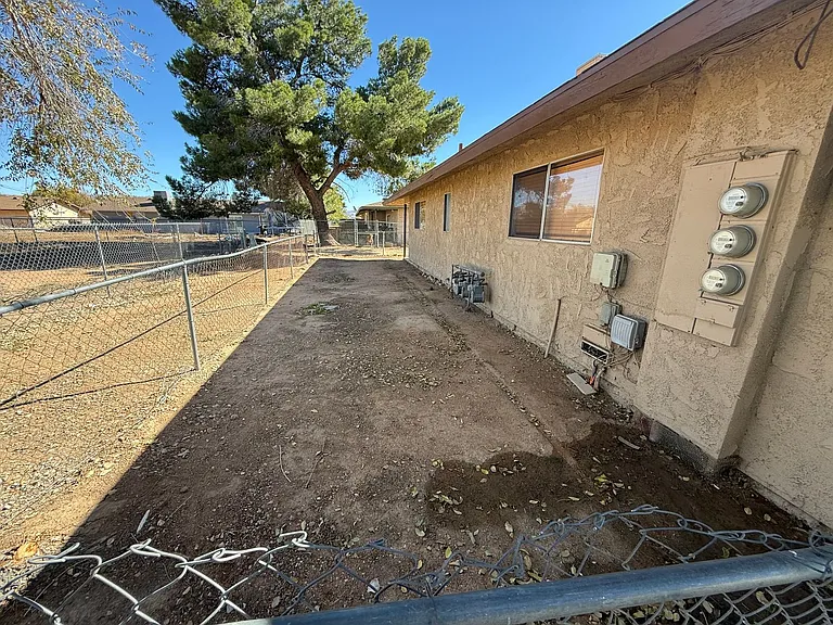 20788 Thunderbird Rd — Photo 7